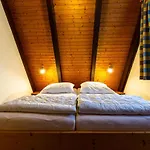 Ferienwohnpark Nurdachhaus Typ 8 Ndt 006 Nyaraló Immenstaad am Bodensee